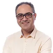 مهندس فرید فولادی رئیس هیات مدیره شرکت همکاران سیستم مهندس فرید فولادی رئیس هیات مدیره شرکت همکاران سیستم